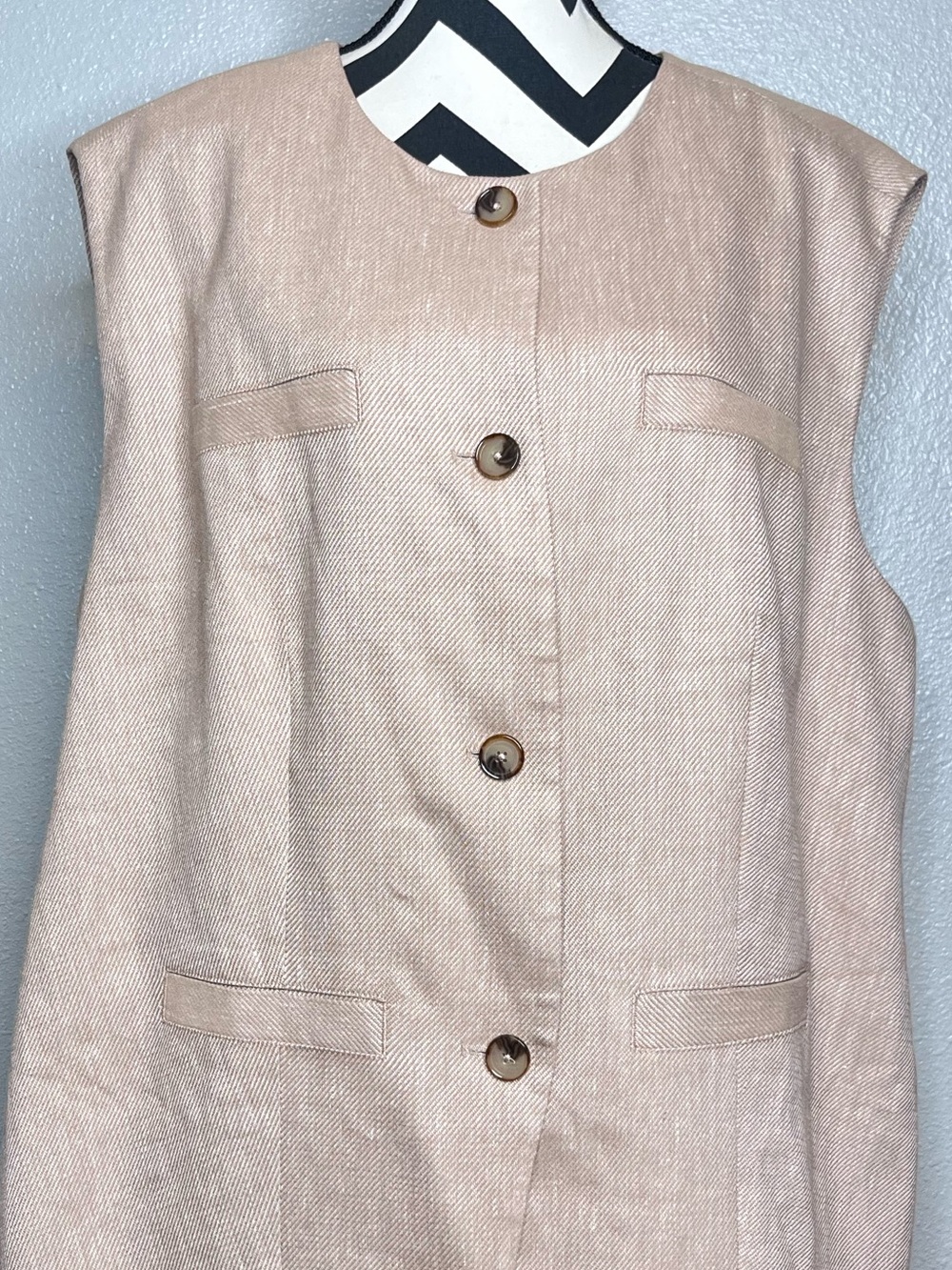 NWT Linen Blend Oatmeal Career Office Button Front Sleeveless Vest Sz 20W - Picture 3 of 11